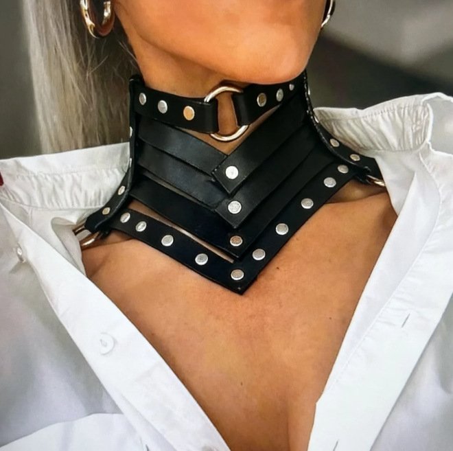 Punk Gothic Rivet Leather Choker: Darkvibe 3