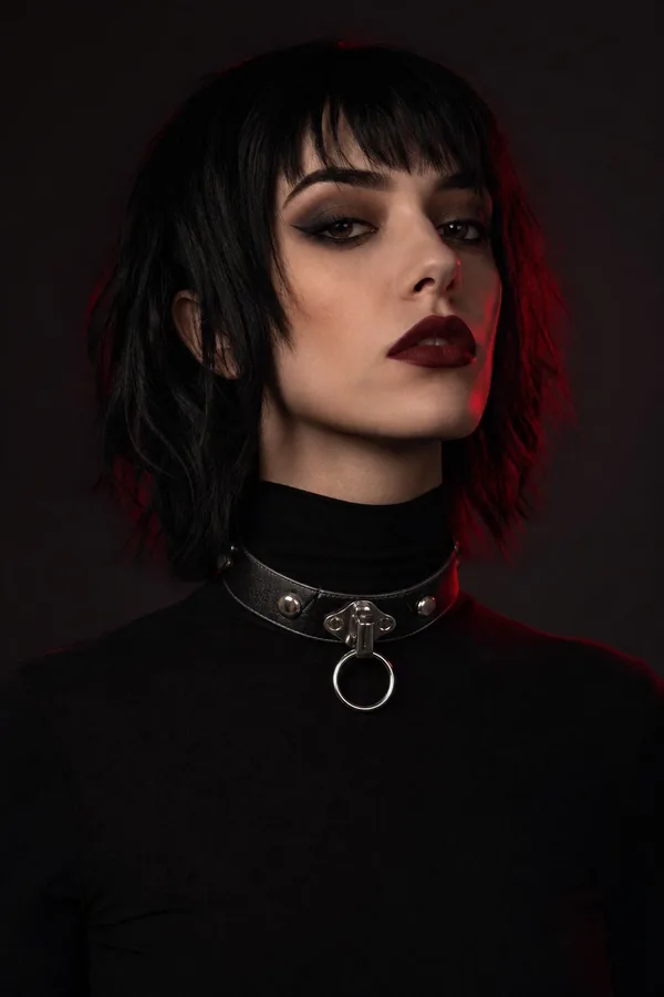 Dark gothic choker styling